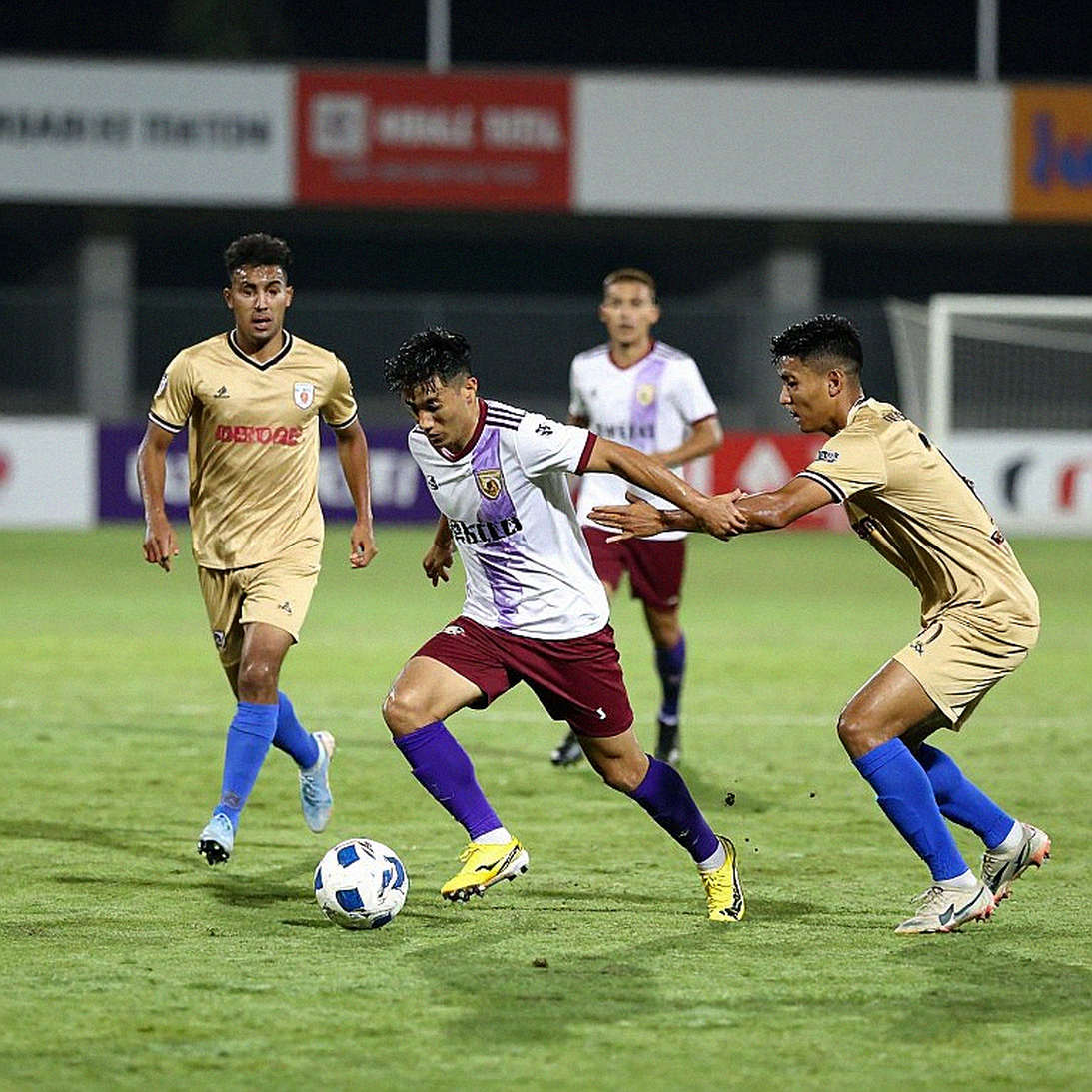 Thị trường chuyển nhượng tháng 1: Hàng loạt thương vụ tiềm năng từ Premier League đến La Liga Thị trường chuyển nhượng tháng 1: Hàng loạt thương vụ tiềm năng từ Premier League đến La Liga