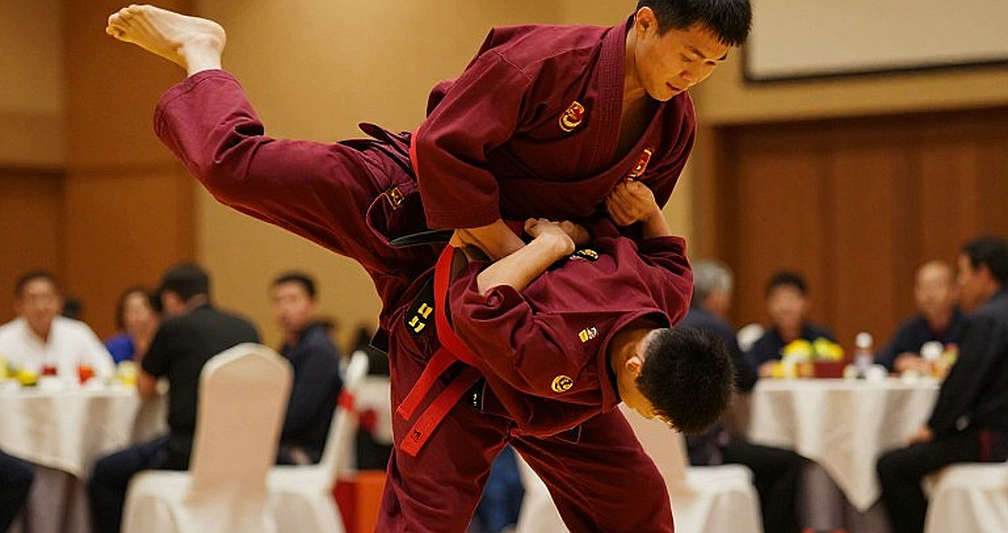 Dương Thúy Vi và HCĐ Asiad 20: Đếm lại từng phần trăm giữa kiếm và thương Dương Thúy Vi và HCĐ Asiad 20: Đếm lại từng phần trăm giữa kiếm và thương
