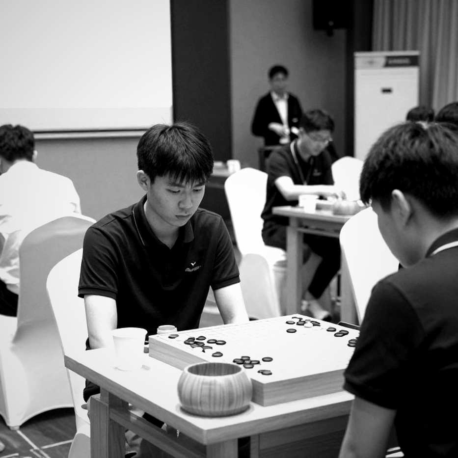 Van Delft và 743 tập Game of the Week: Khi một ván cờ vô danh thành thư viện ký ức