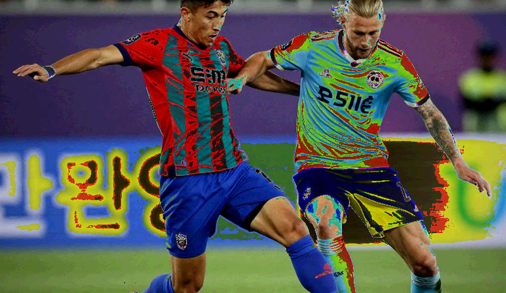 Ueda Leaving Feyenoord: The Thin Line Between Budget and Champions League Ambition