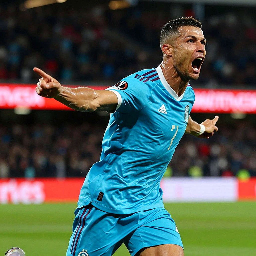 Barcelona im lặng trước lời chia tay của Messi: Khi di sản bị bỏ quên dưới lớp bụi thời gian