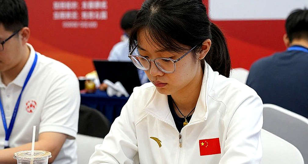 Carlsen: AI cho thấy con người không xuất sắc đến thế