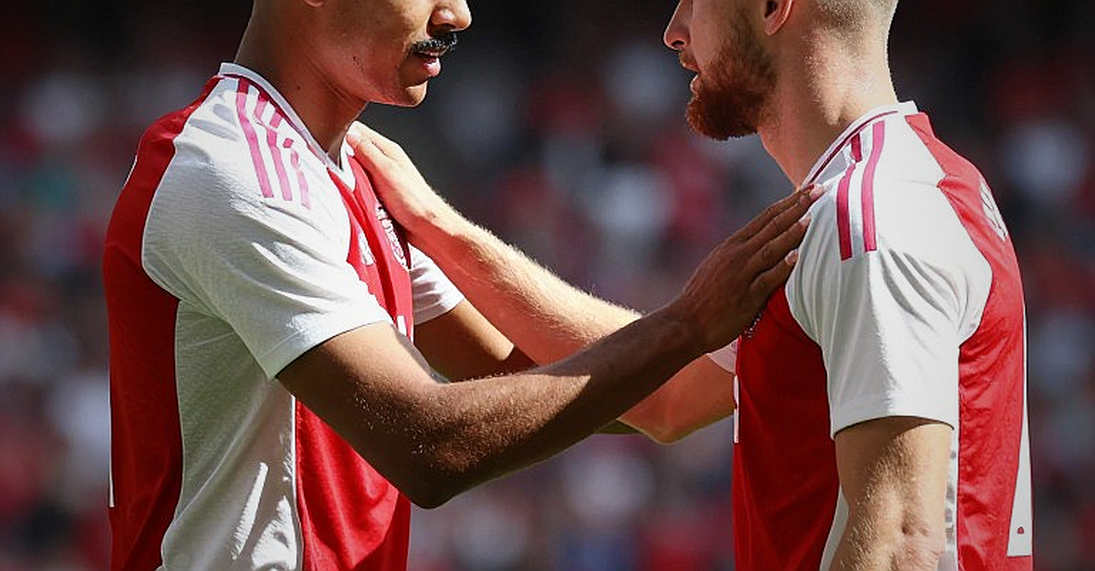 Man Utd và JJ Gabriel: Khi luật bảo vệ cầu thủ nhỏ tuổi quyết định cuộc chia tay
