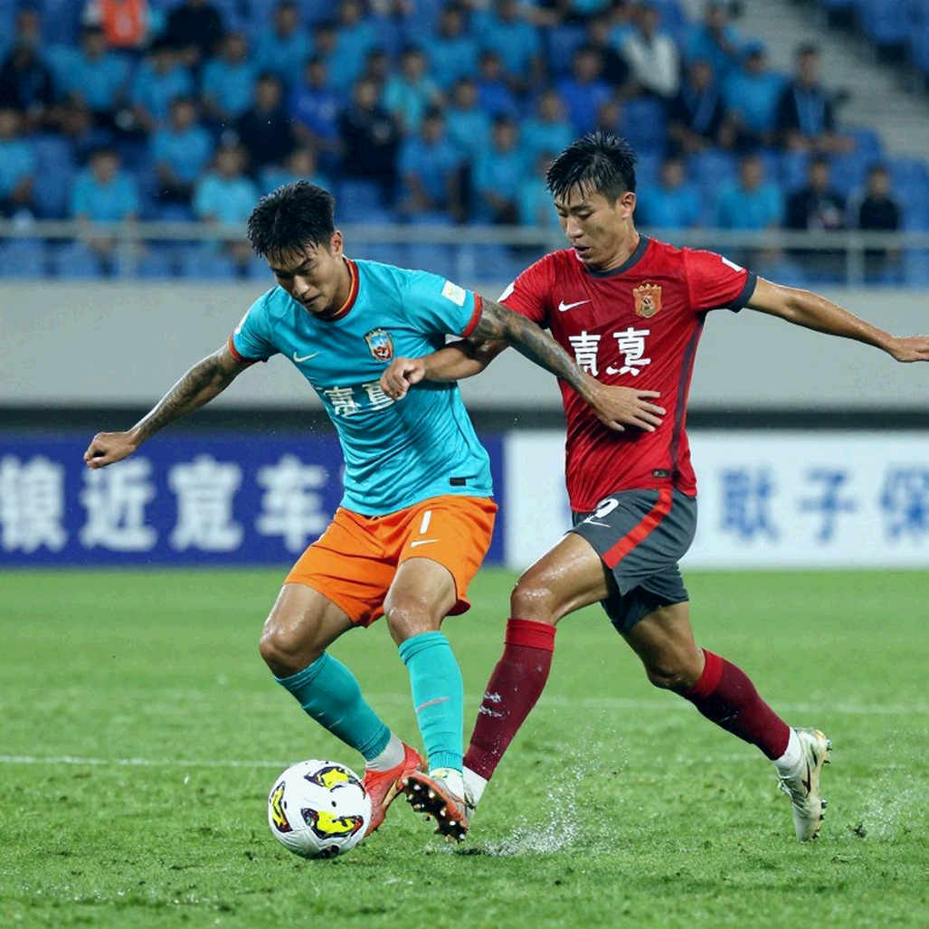 Cong An TP.HCM vs The Cong Viettel (18:00): The Crack Is at Minute 65, and It Started on the Flight from Indonesia