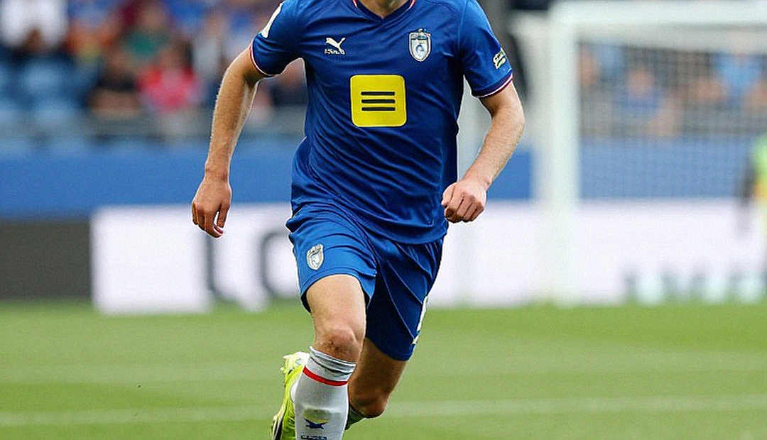 Marselino Ferdinan returns to Persija: a two-year deal, one knee and a ticking clock Marselino Ferdinan returns to Persija: a two-year deal, one knee and a ticking clock