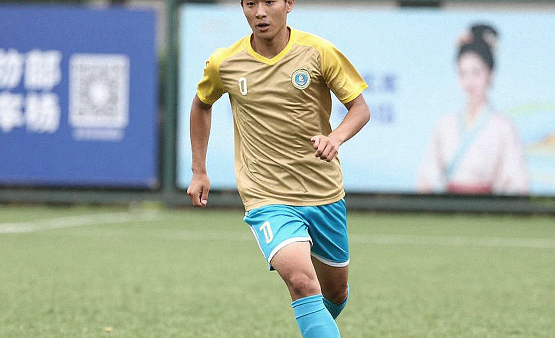 Ô trống trong hồ sơ mùa giải V.League