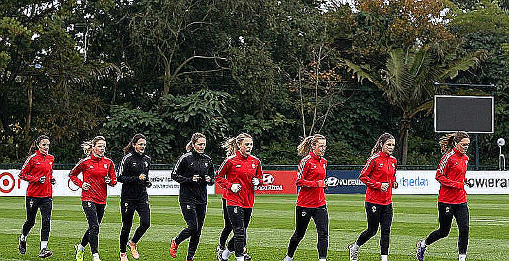 UEFA và canh bạc cải tổ 2028: Khi bóng đá đội tuyển bị ép vào khuôn mẫu Thụy Sĩ