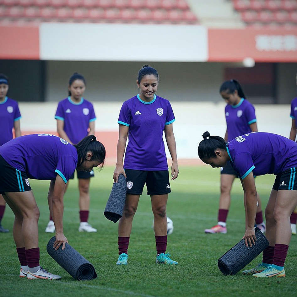 Bản đồ khoảng trống của V.League: Khi bóng đá Việt Nam học cách đếm sai số