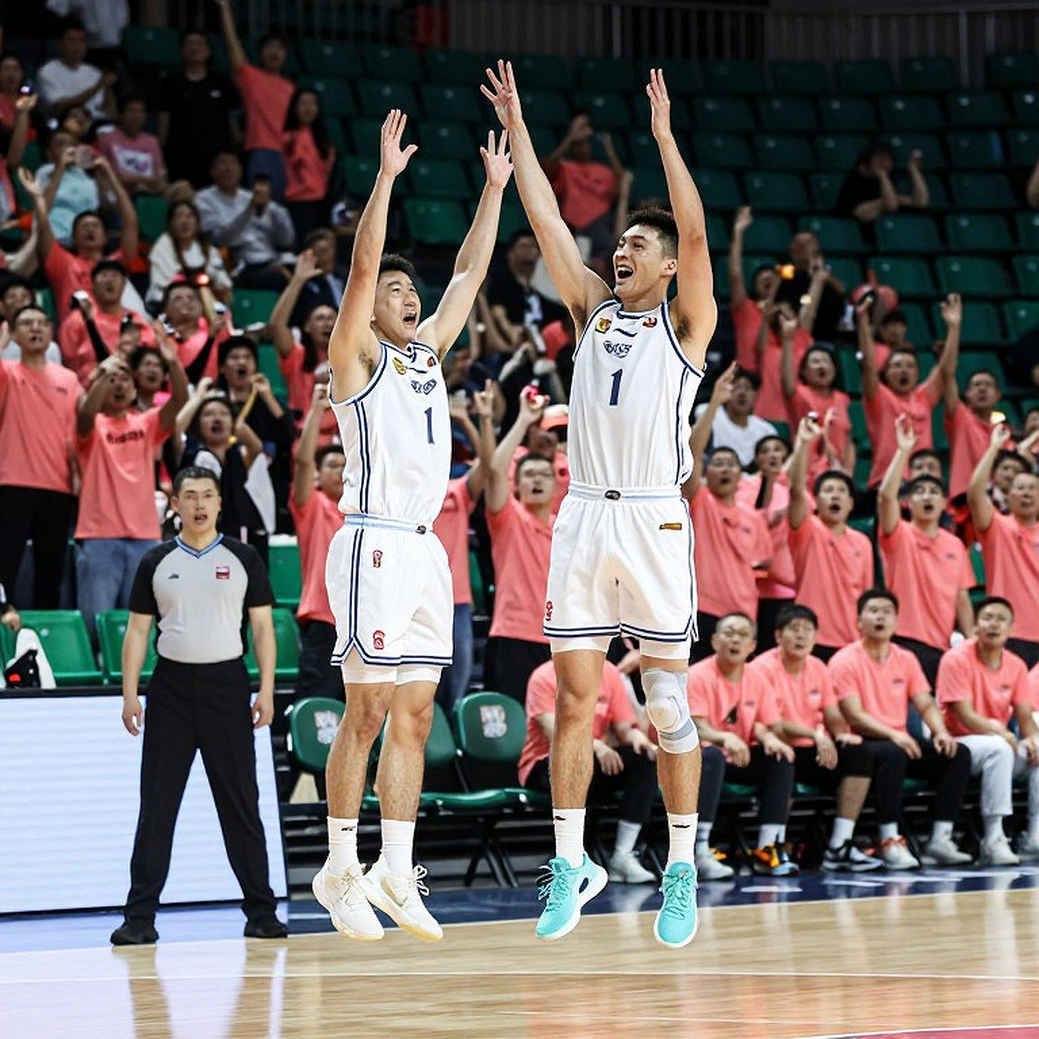 Maccabi Tel Aviv trói chân Roman Sorkin đến 2030: Bản hợp đồng của sự liên tục và một câu hỏi chưa có lời đáp