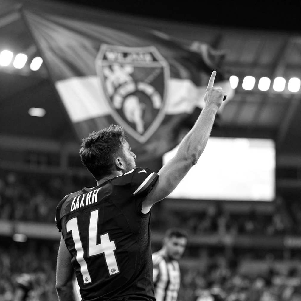 Việt Anh báo tin vui, Hoàng Hên vắng mặt trước Malaysia: khoảng trống trên không của hàng thủ Việt Nam Việt Anh báo tin vui, Hoàng Hên vắng mặt trước Malaysia: khoảng trống trên không của hàng thủ Việt Nam